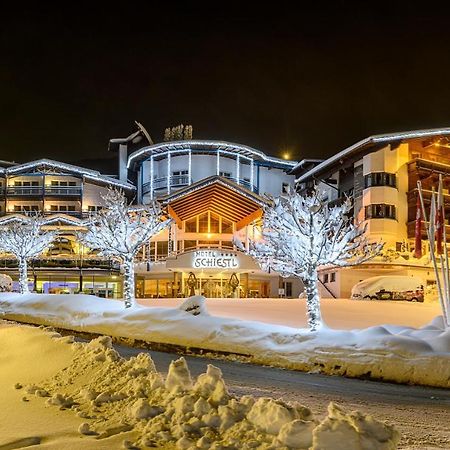 Wohlfuhlhotel Schiestl Fuegen Exterior photo